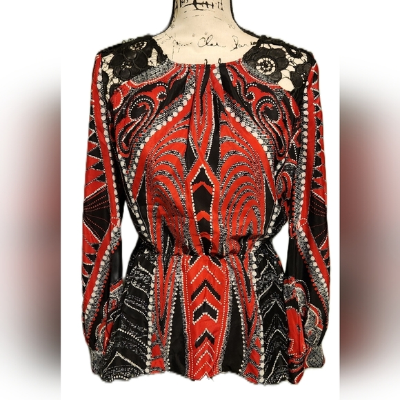 Bisou Bisou Blouse - Picture 1 of 8